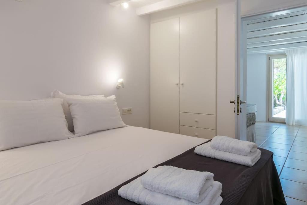 Gazia Guesthouse Milos Adamantas  Esterno foto